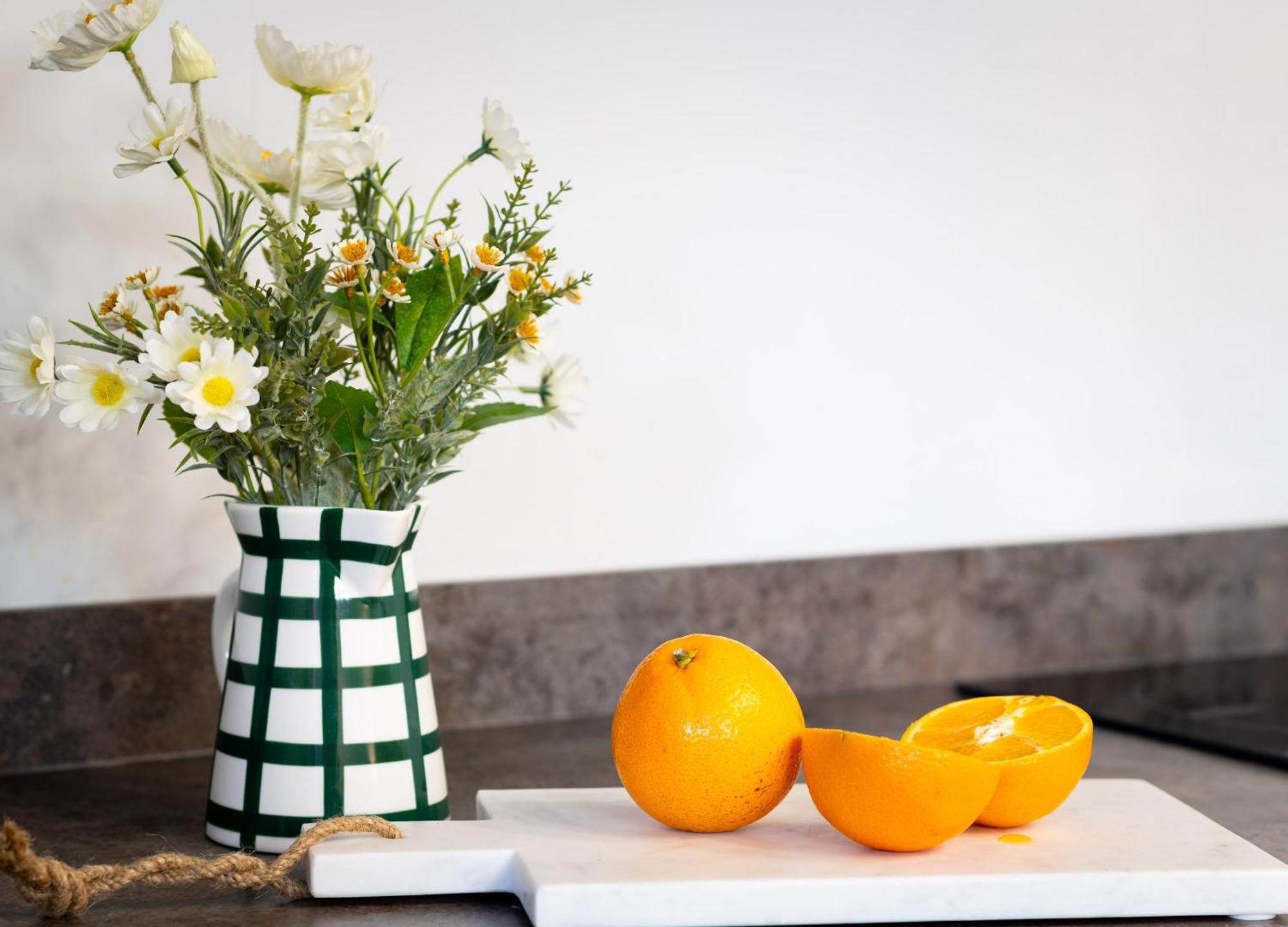 Gorgeous Boutique Flat Sleeps 2 In Holiday home Lyme Regis